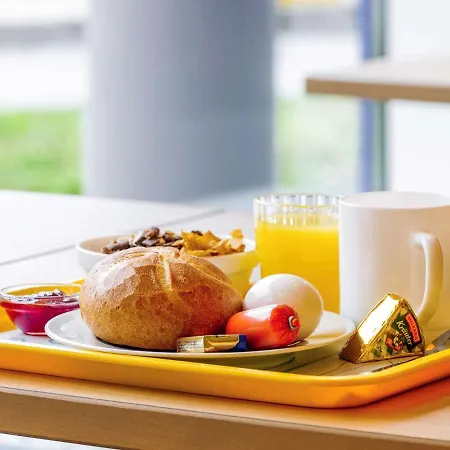 Ibis Budget Sued West *
